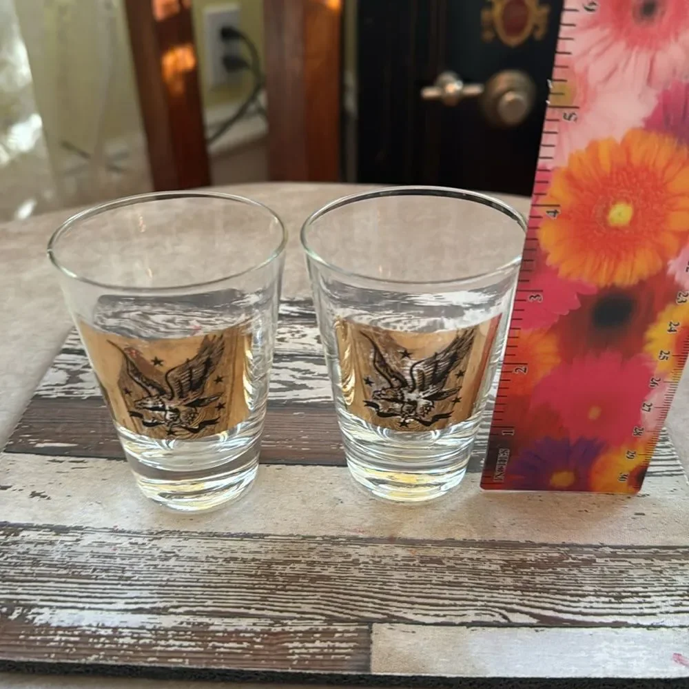 VTG *Federal Gold American Eagle* Stars! Set of 2 Cordial Shot Glasses